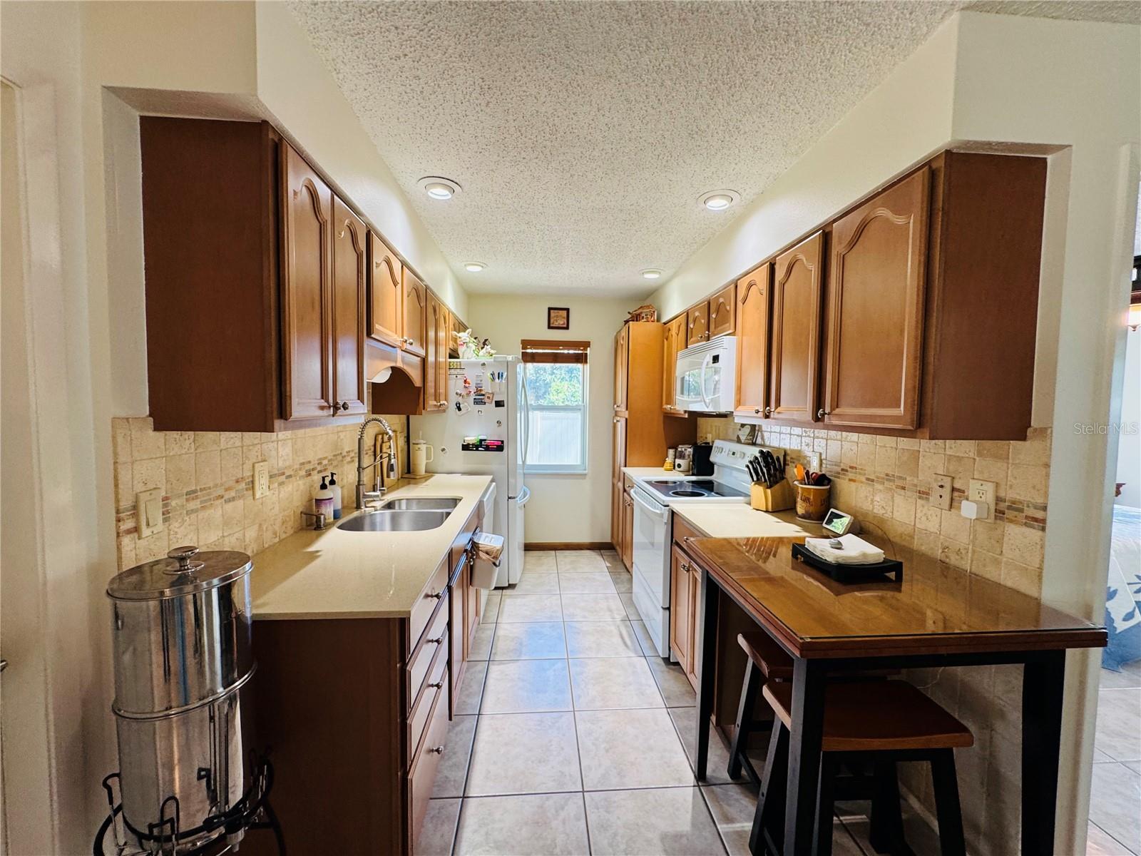 CRESTLINE - Residential