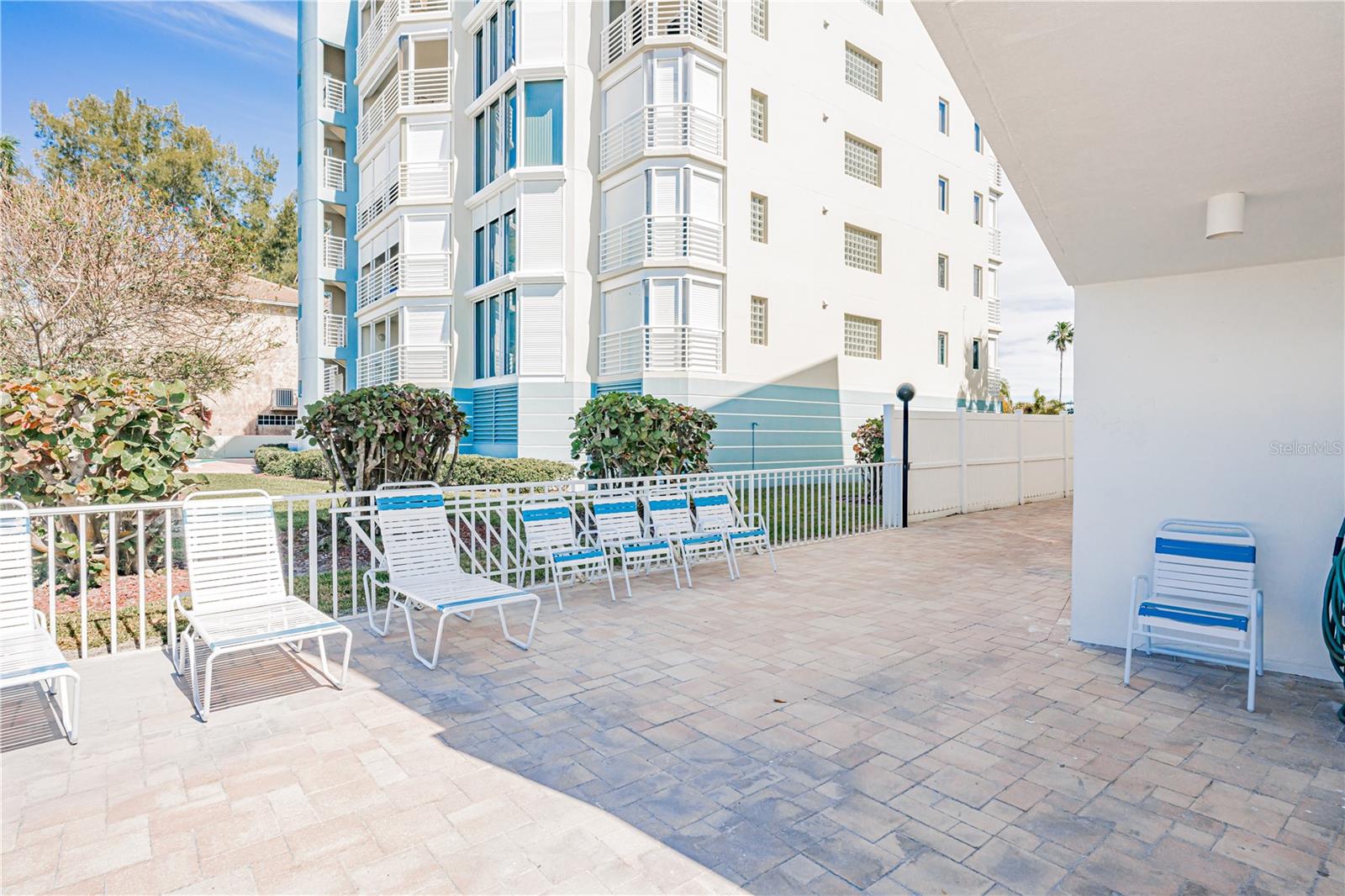 HOLIDAY VILLAS 2 - Residential