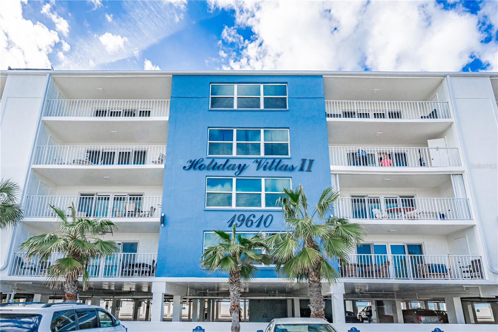 HOLIDAY VILLAS 2 - Residential