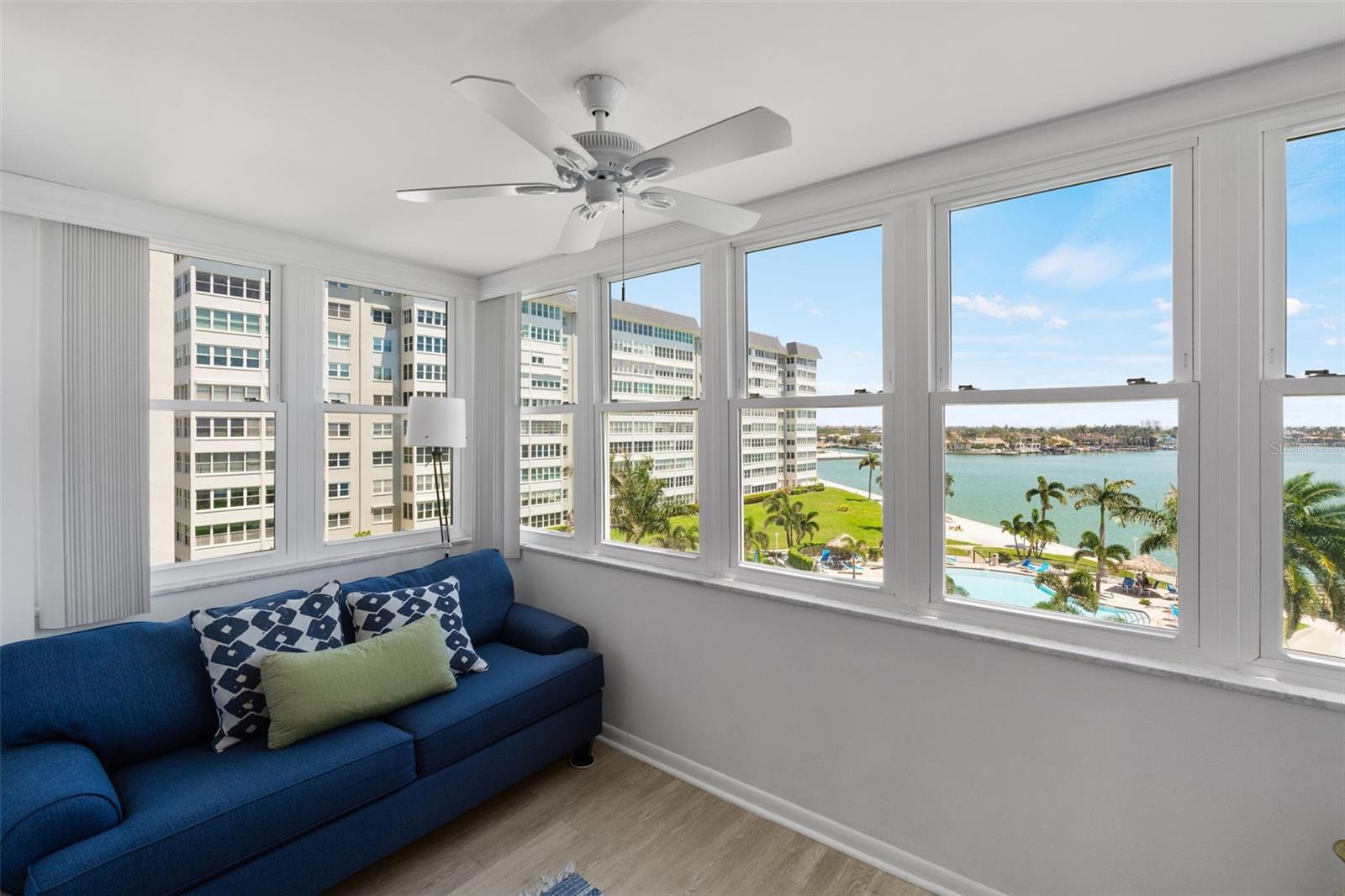 BAYWAY ISLES POINT BRITTANY THREE - Residential