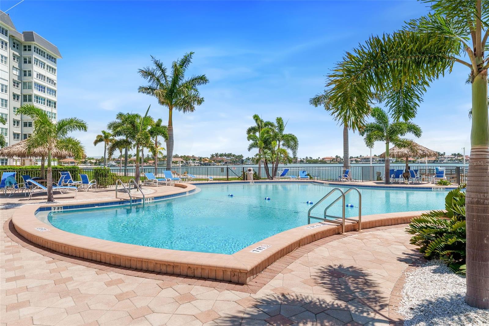 BAYWAY ISLES POINT BRITTANY THREE - Residential