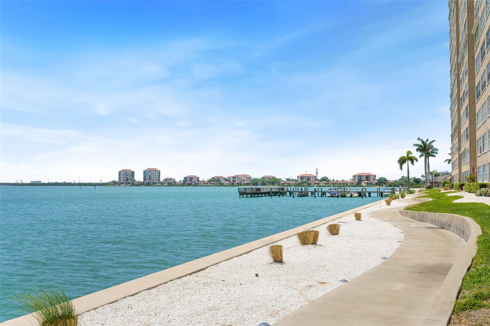 BAYWAY ISLES POINT BRITTANY THREE - Residential