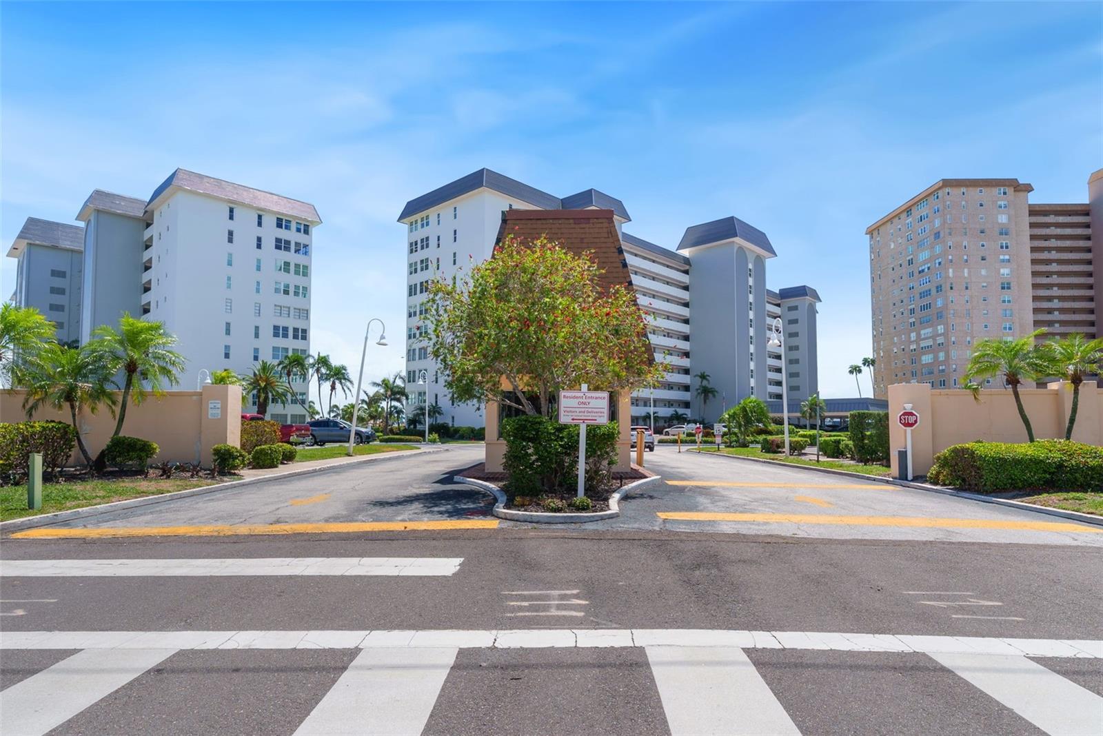 BAYWAY ISLES POINT BRITTANY THREE - Residential