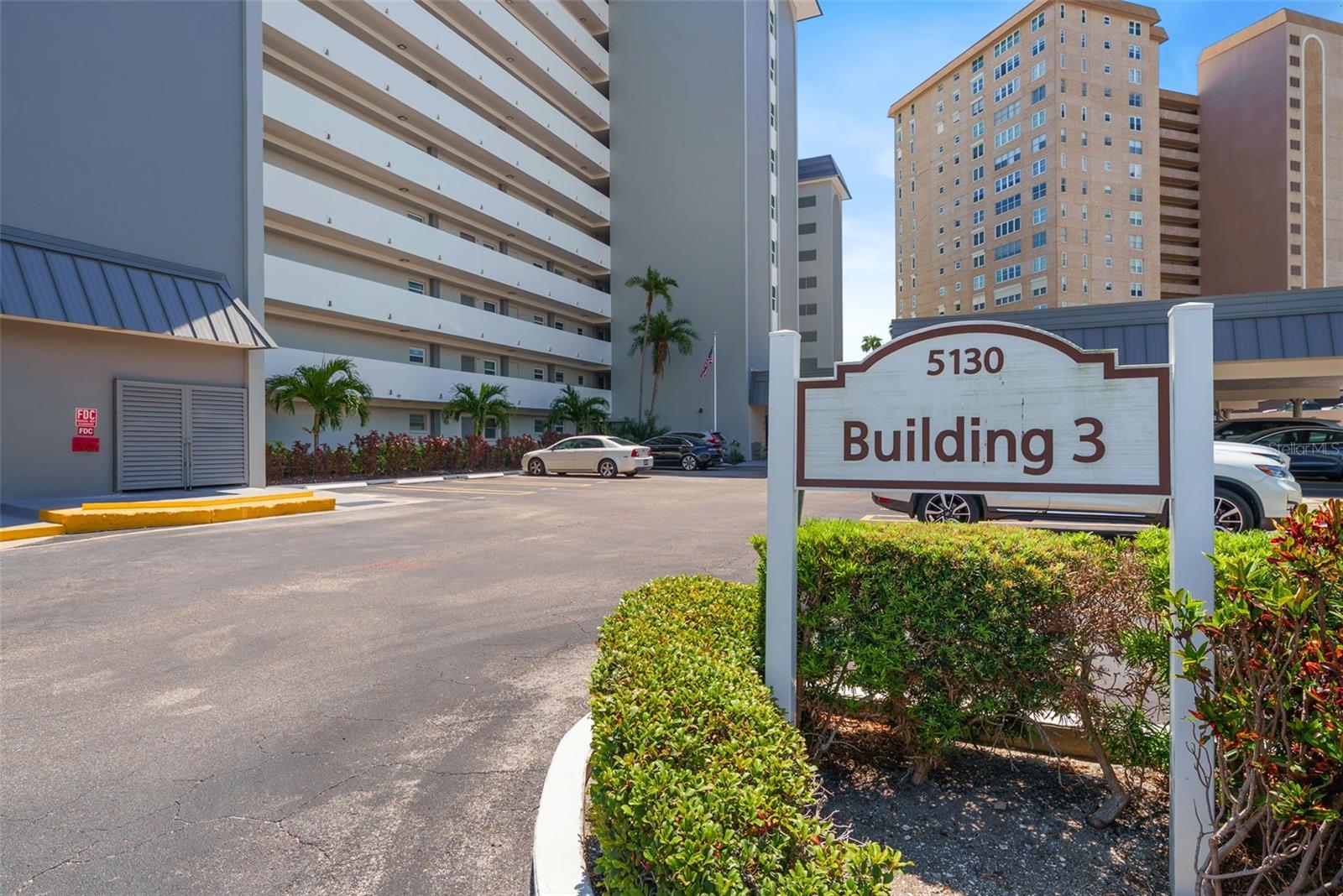 BAYWAY ISLES POINT BRITTANY THREE - Residential