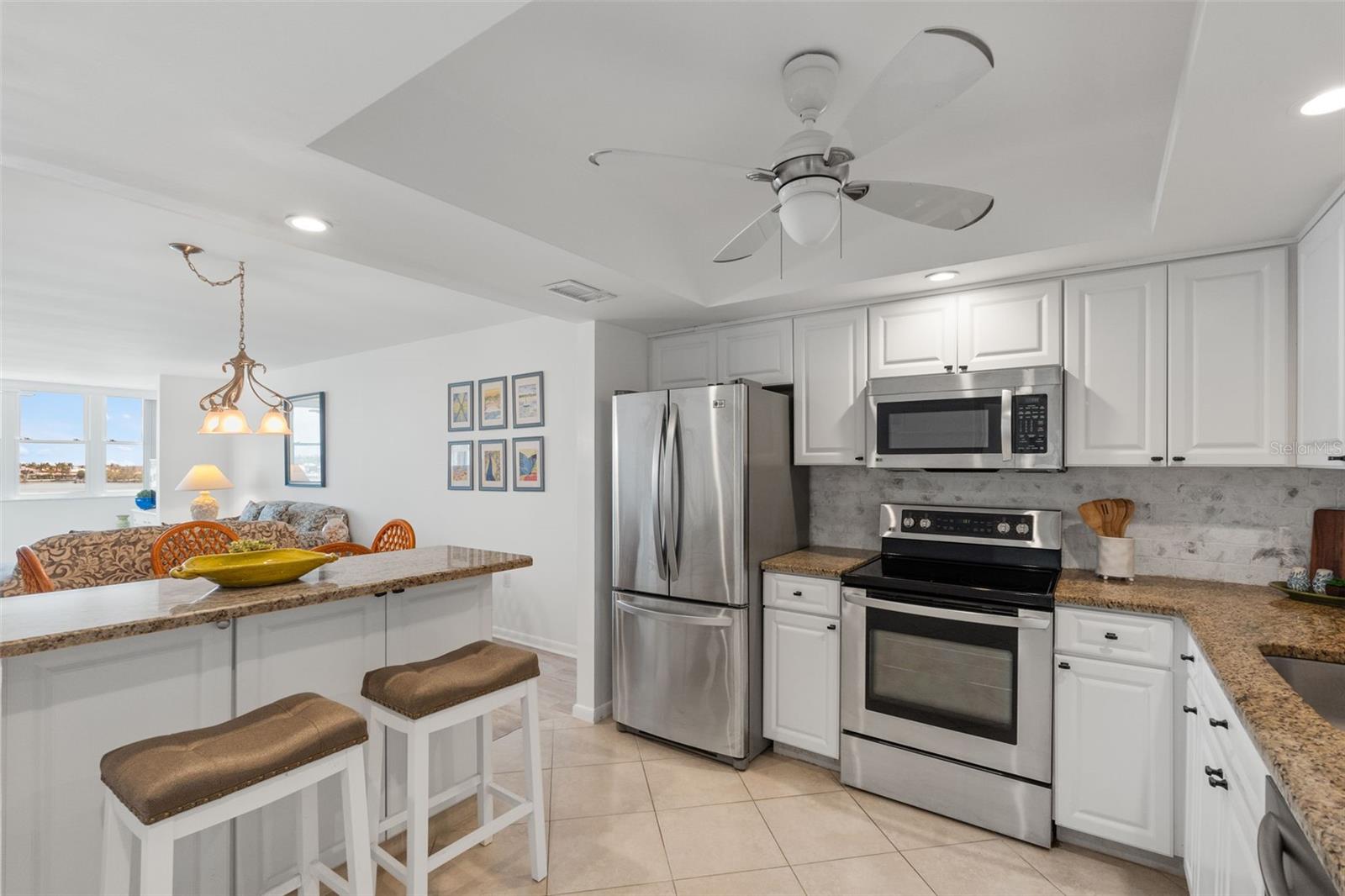 BAYWAY ISLES POINT BRITTANY THREE - Residential