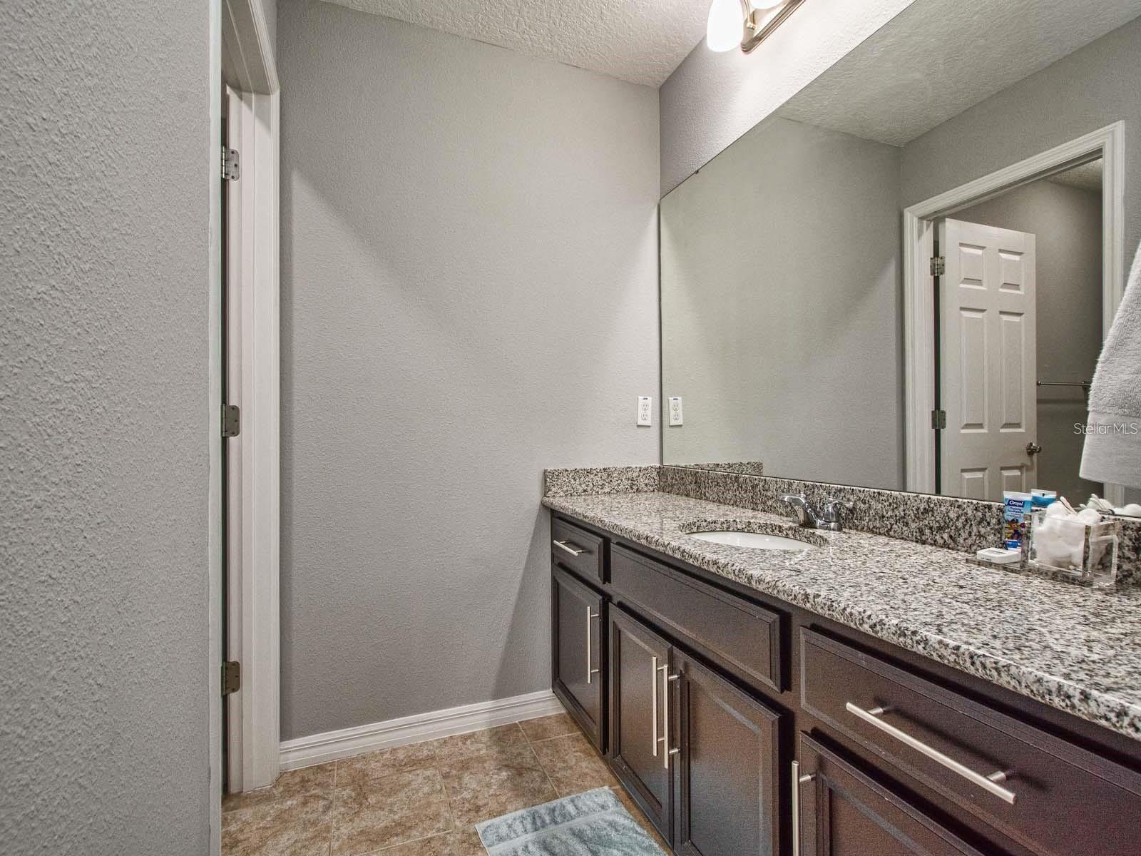 LAKE PRESERVE PH 1 - Residential