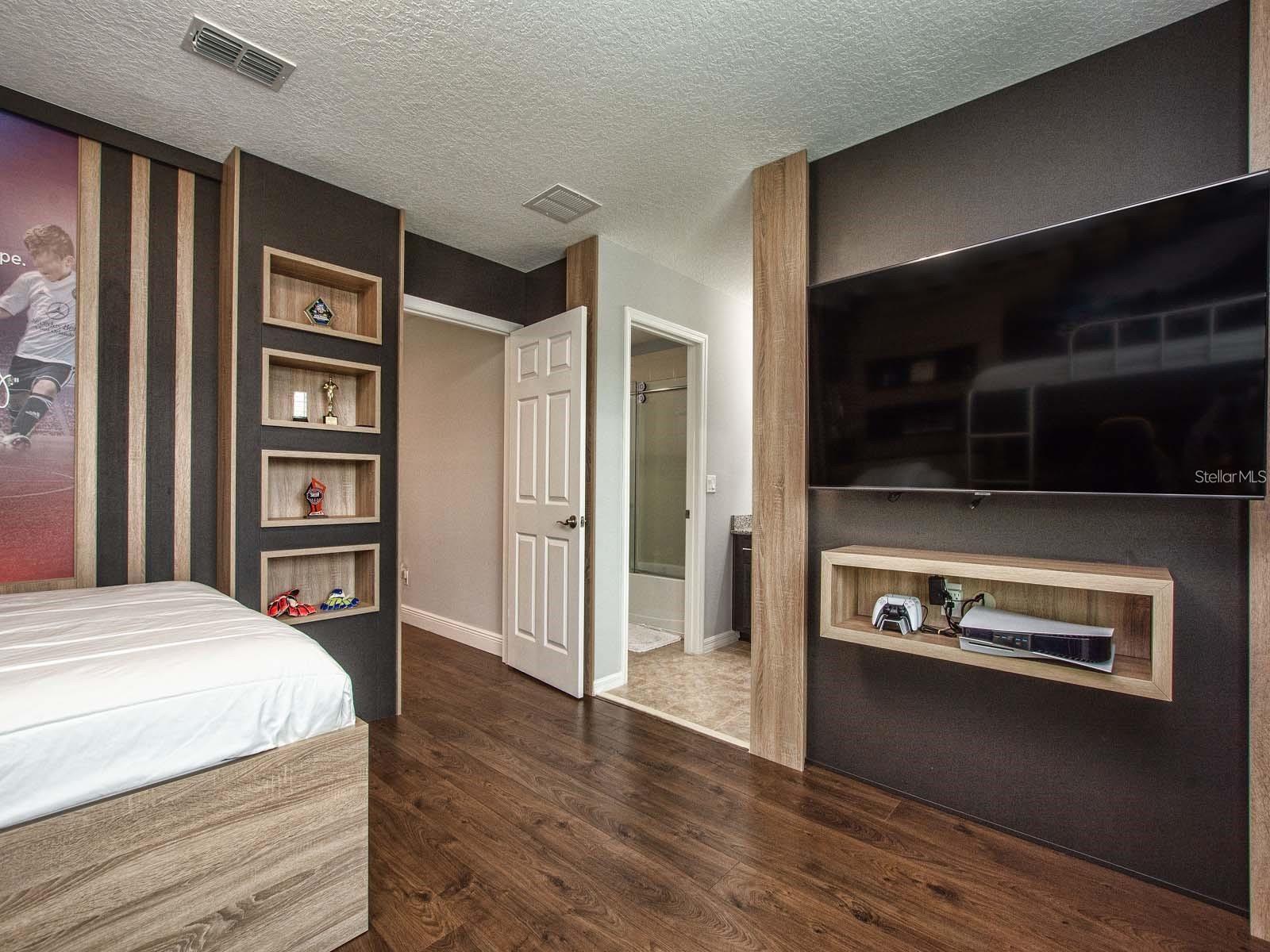 LAKE PRESERVE PH 1 - Residential