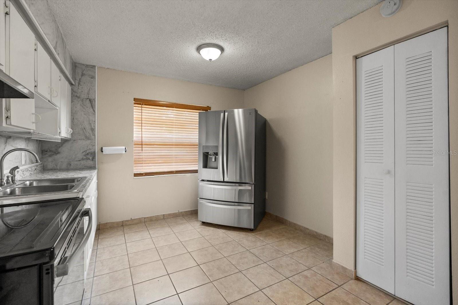 704 MICHIGAN COURT 4