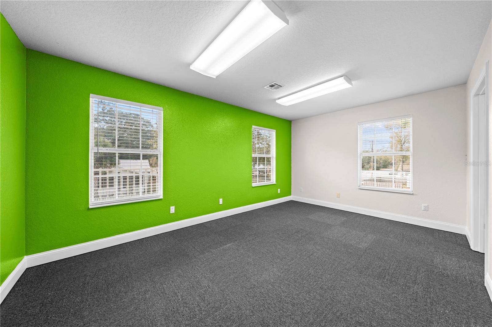 815 MABBETTE LLC - Commercial Sale