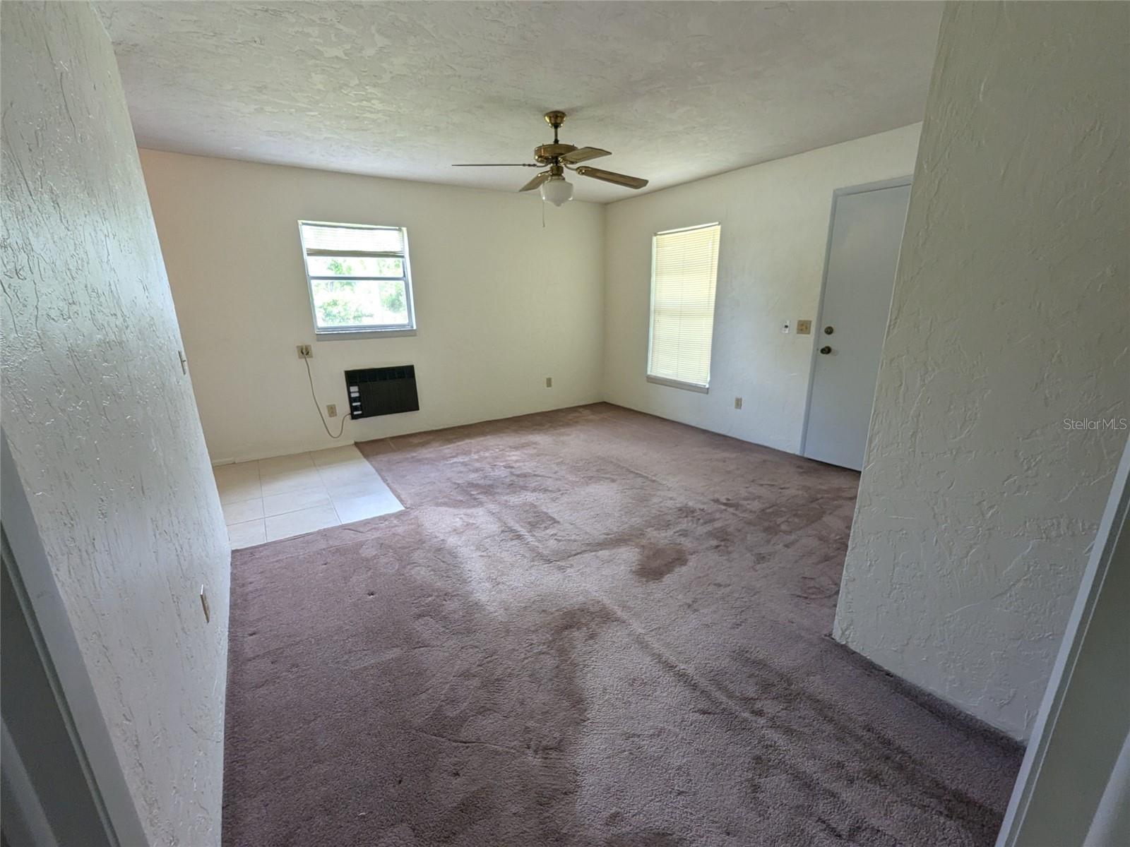 LAKE SIDE ESTATES - Residential