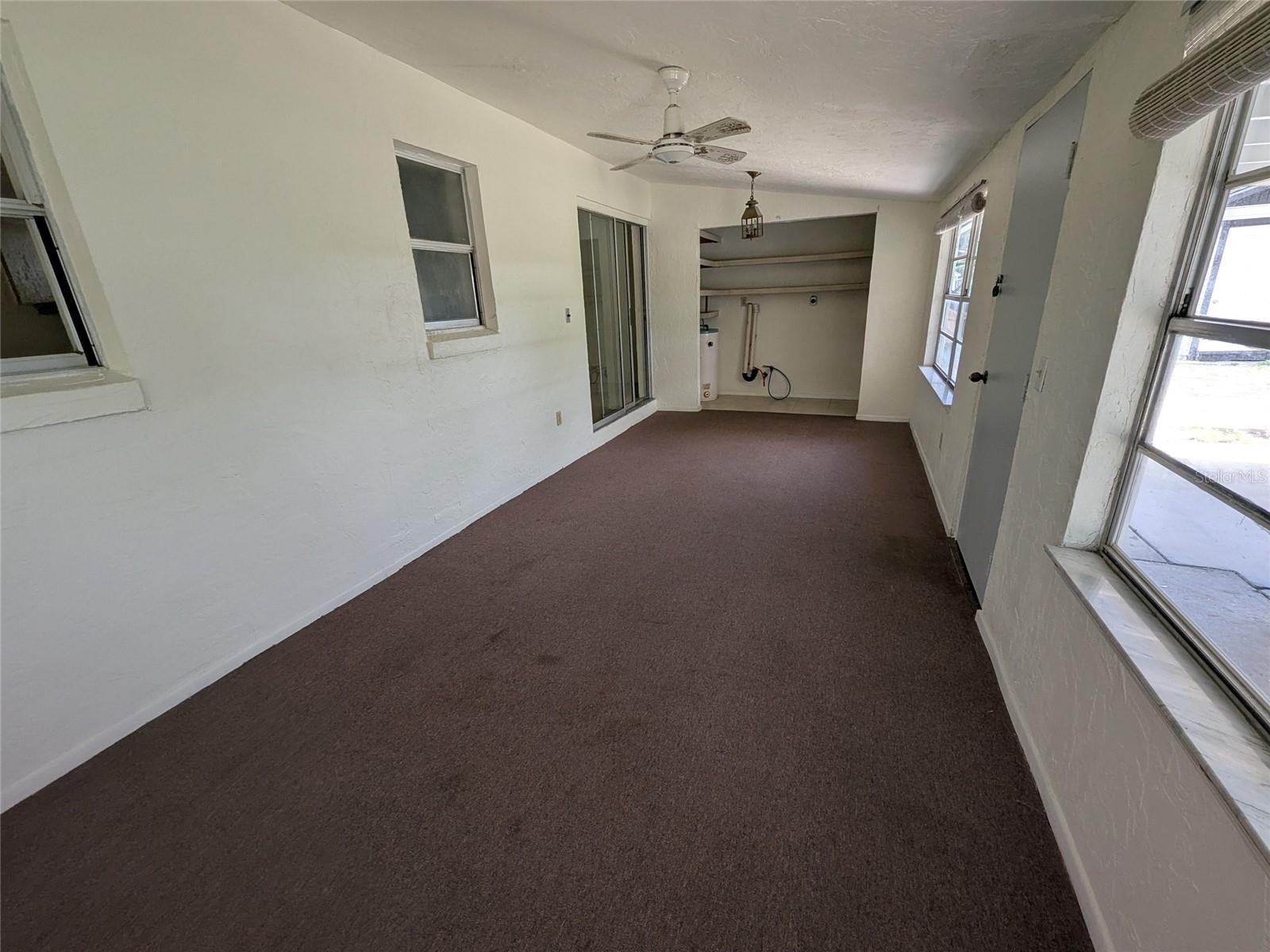 LAKE SIDE ESTATES - Residential