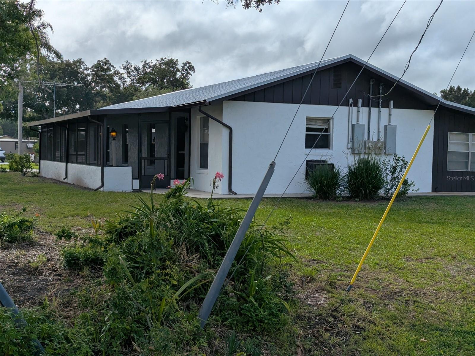 2279 SE CARLSTROM FIELD ROAD