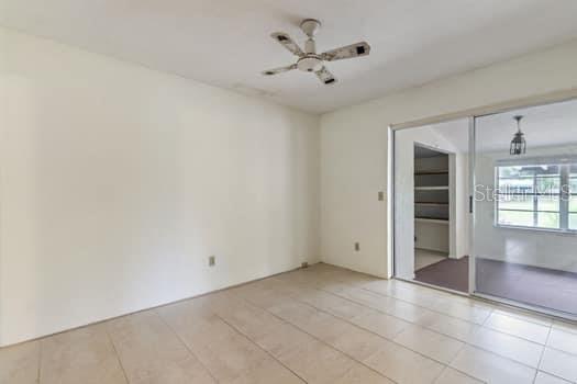 LAKE SIDE ESTATES - Residential