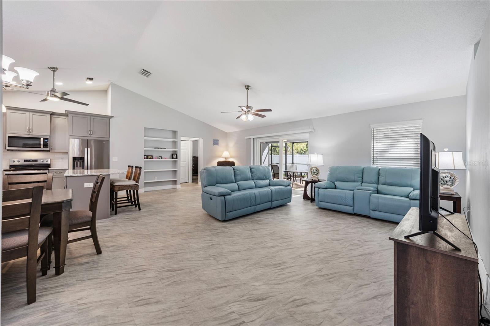 WHITFIELD GARDENS - Residential