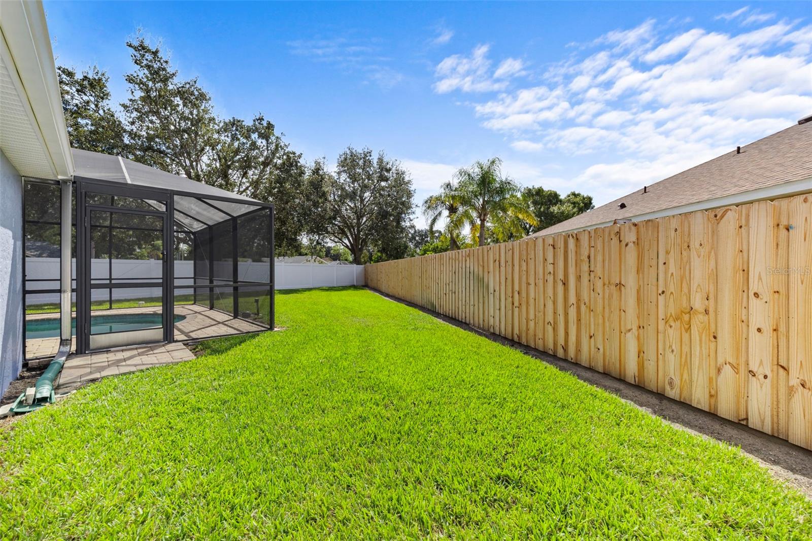 WHITFIELD GARDENS - Residential
