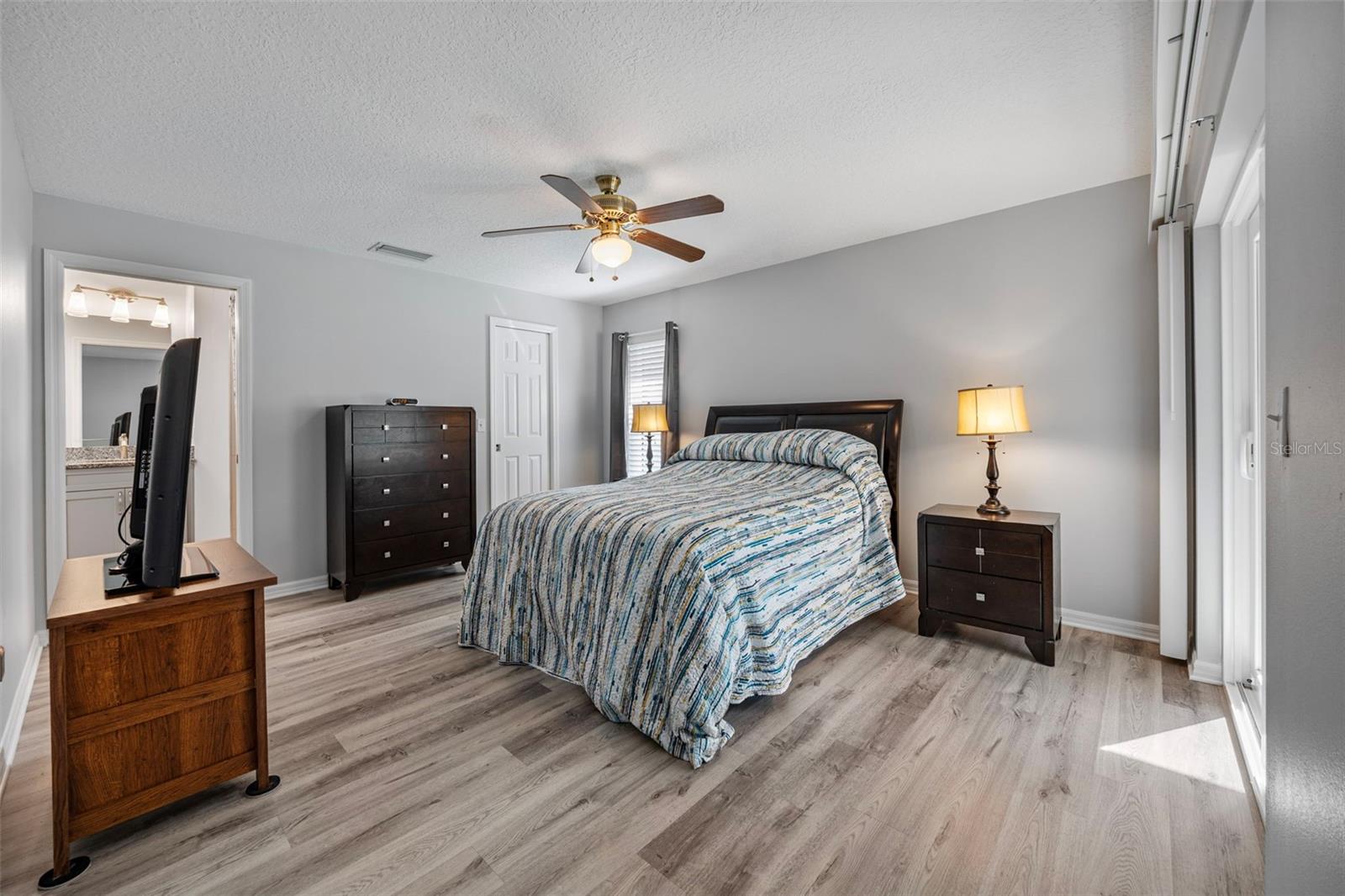 WHITFIELD GARDENS - Residential