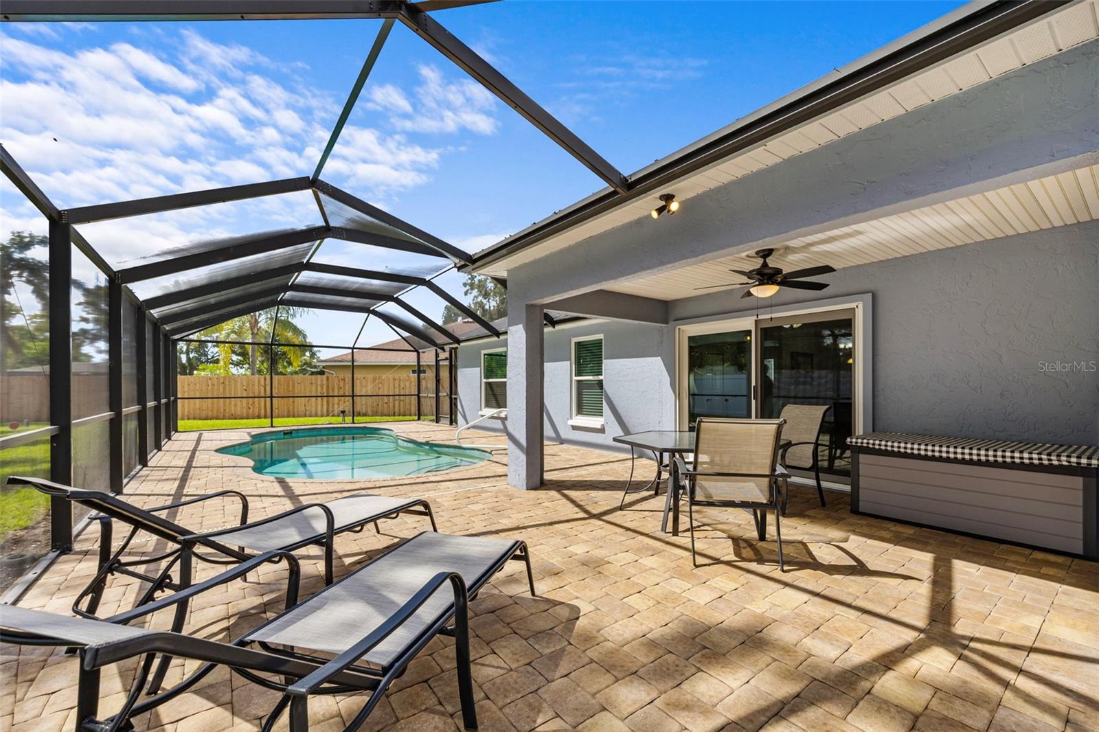 WHITFIELD GARDENS - Residential