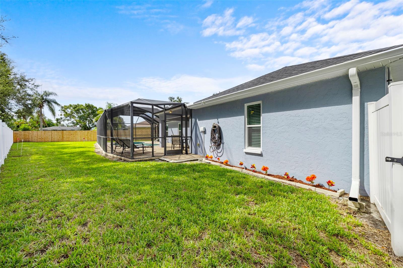 WHITFIELD GARDENS - Residential