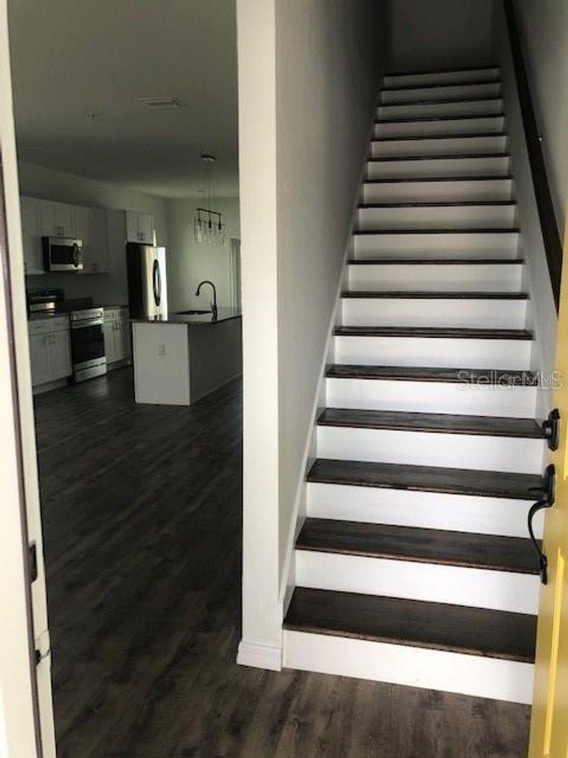 HIBISCUS GARDENS - Residential Lease