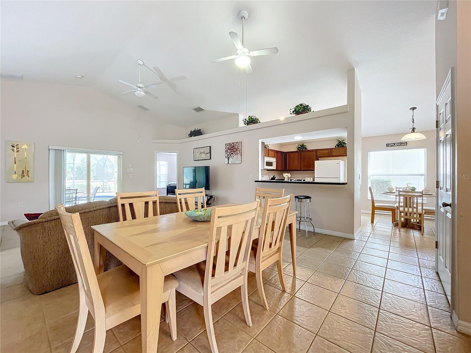 154 ROBIN ROAD
