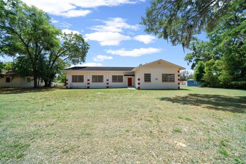 Tiny photo for 6221 SE 113th Street, Belleview, FL 34420 (MLS # OM700332)