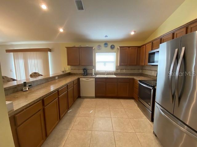 THE VILLAGES OF SUMTER HYDRANGEA VILLAS - Residential