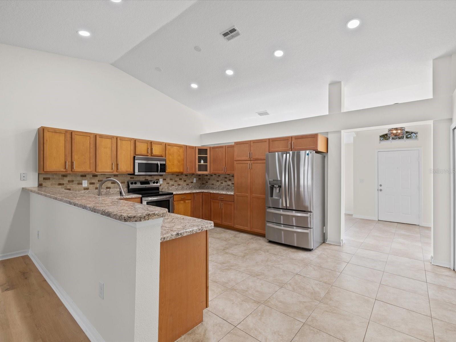 SPRING HILL - Residential