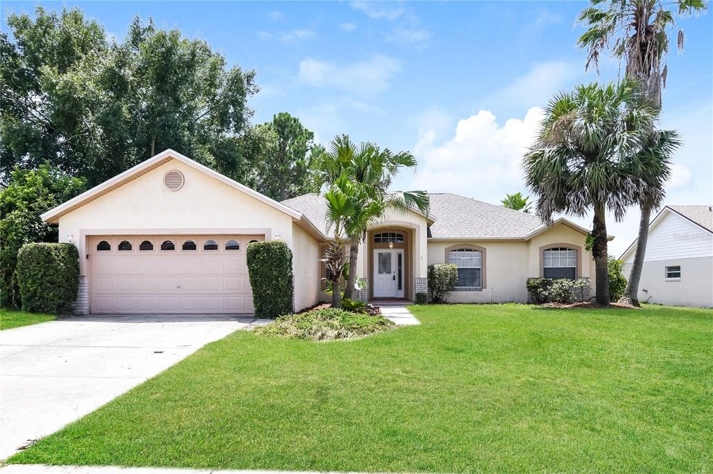 Photo of 15524 Crystal Creek Court, Clermont, FL 34711 (MLS # C7517862)
