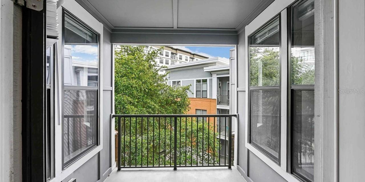 STEELHOUSE - Residential Lease