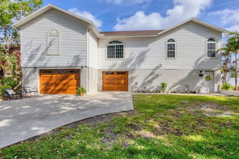 1500 LEMON BAY DRIVE VENICE FL 34293