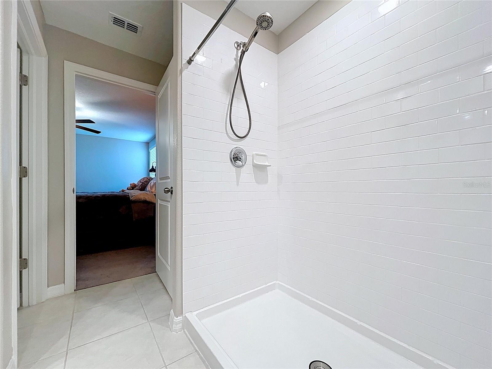 BERRY BAY SUB - Residential