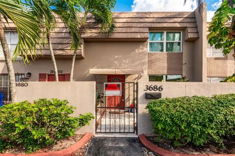 Photo of 3686 SW 59th Terrace #71, Fort Lauderdale, FL 33314 (MLS # O6371377)