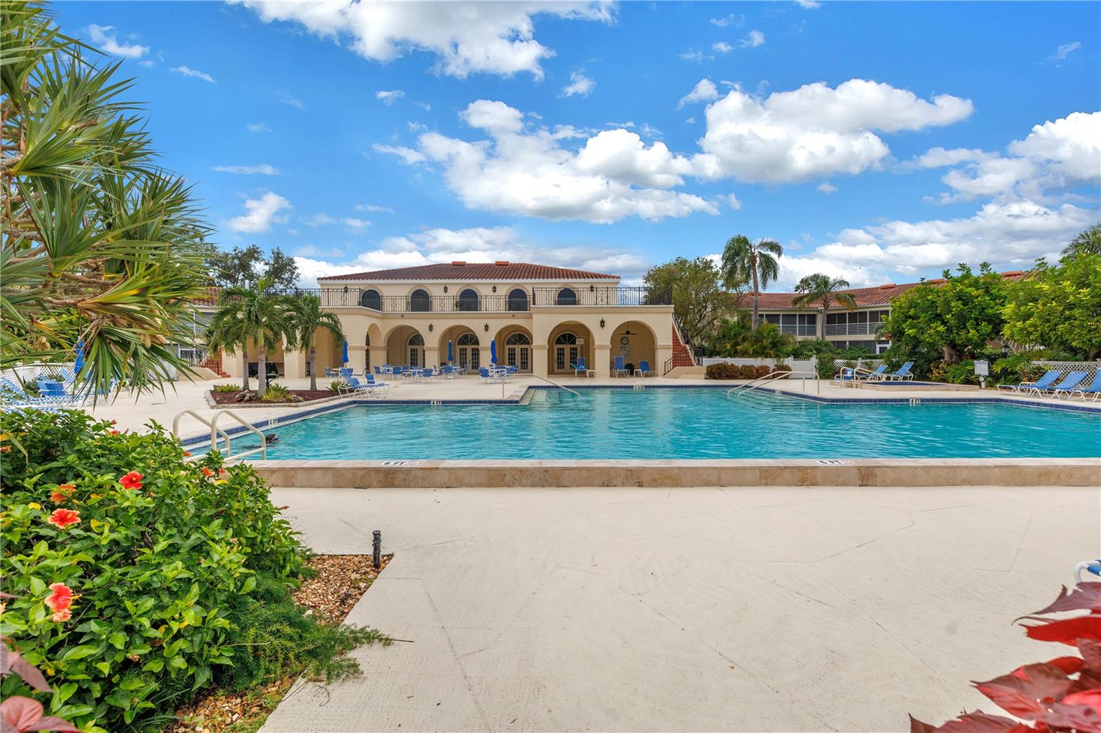 VIZCAYA PH 1,2,3,4,5,7,9,12,13,15&16 - Residential