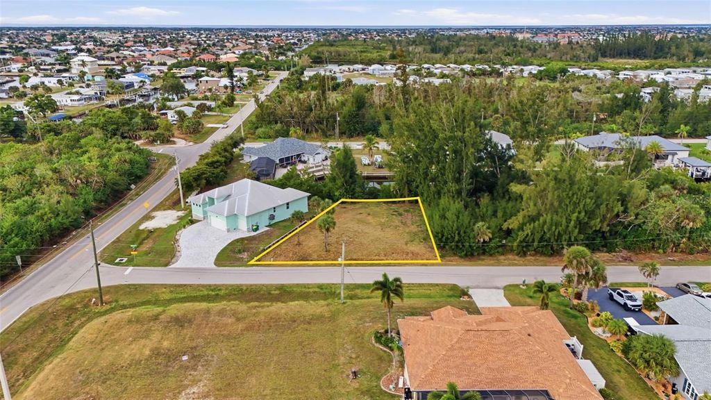 Photo of 3925 Magnolia Way, Punta Gorda, FL 33950 (MLS # C7520441)