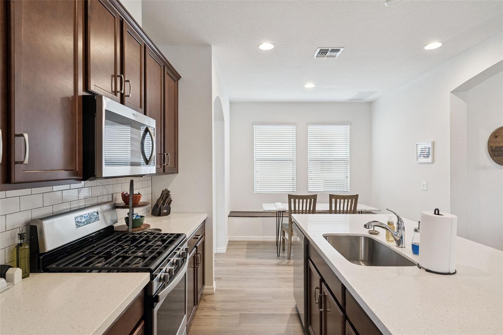 LATHAM PARK NORTH - Residential