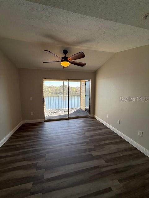 VILLAS AT LAKESIDE A CONDO - Residential Lease