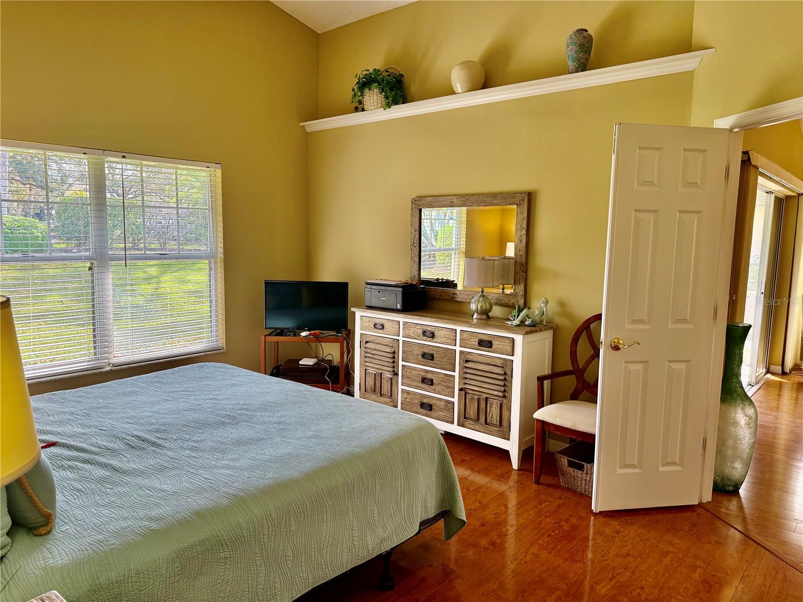 HARRINGTON LAKE - Residential