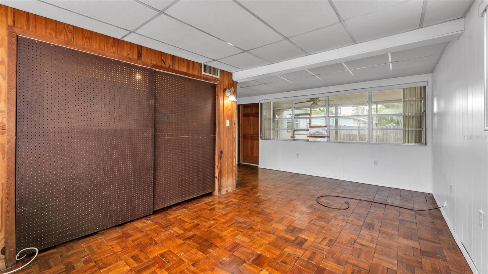 BELLAIRE PARK - Residential