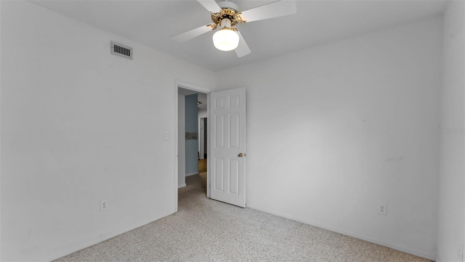 BELLAIRE PARK - Residential