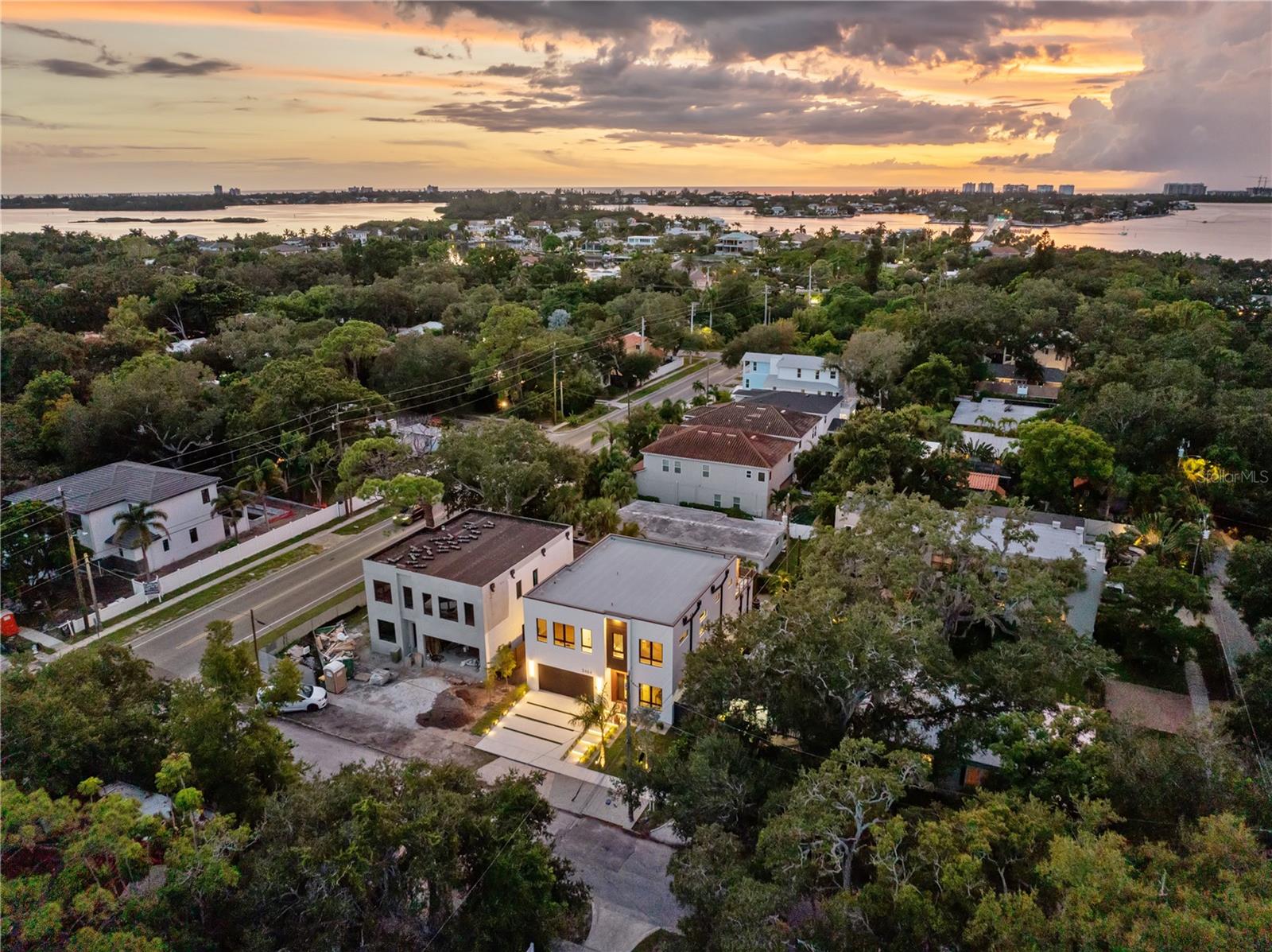 3464 CAMINO REAL