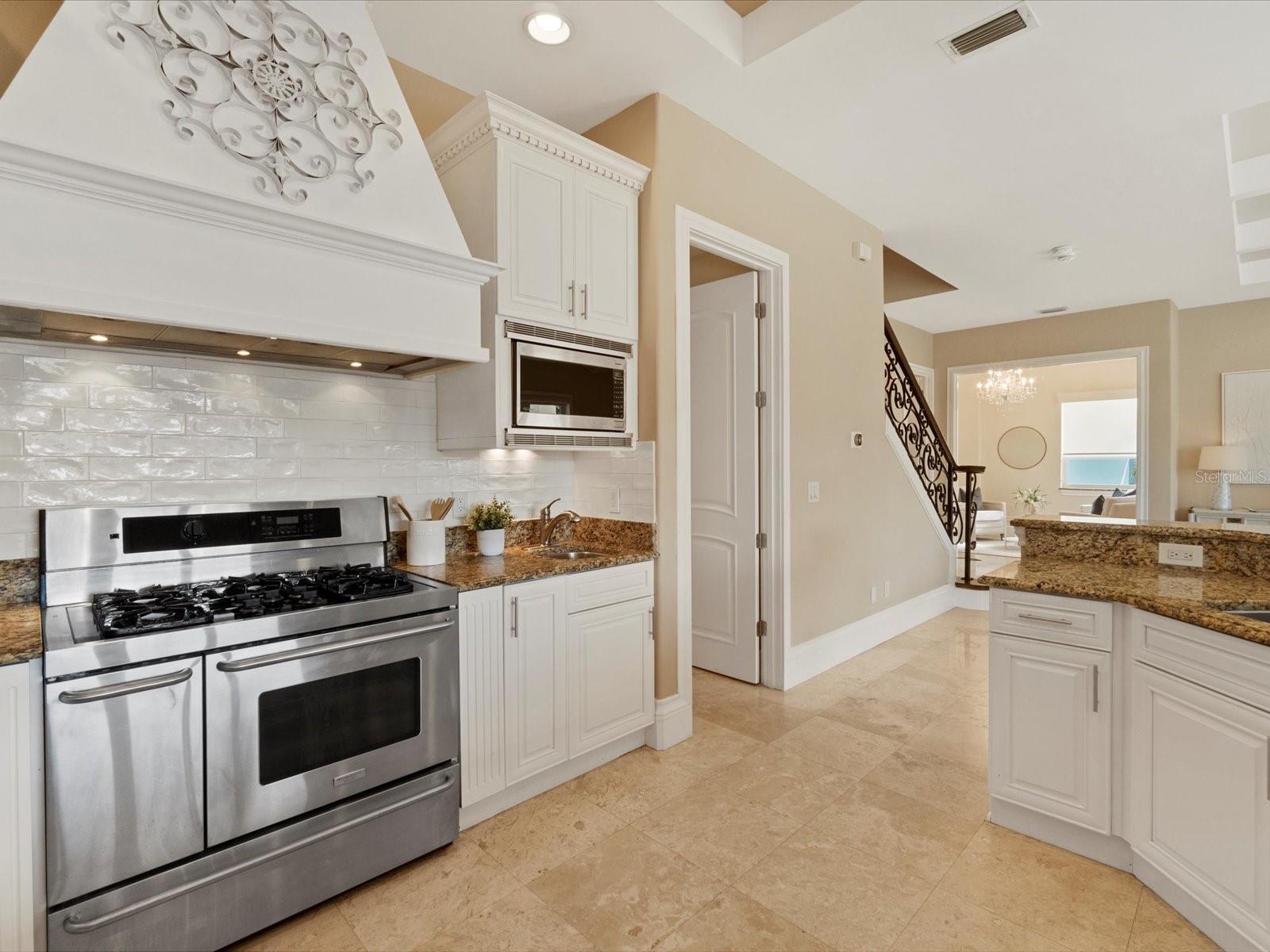 ISLAND ESTATES OF CLEARWATER - Residential