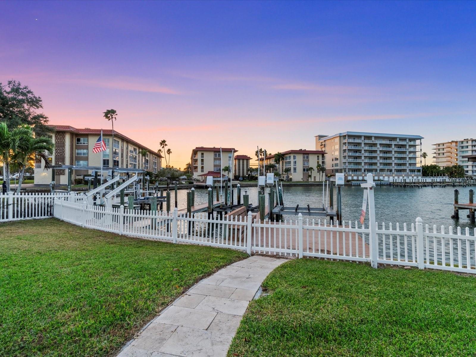ISLAND ESTATES OF CLEARWATER - Residential