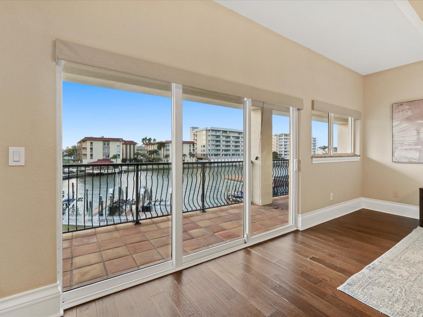 ISLAND ESTATES OF CLEARWATER - Residential