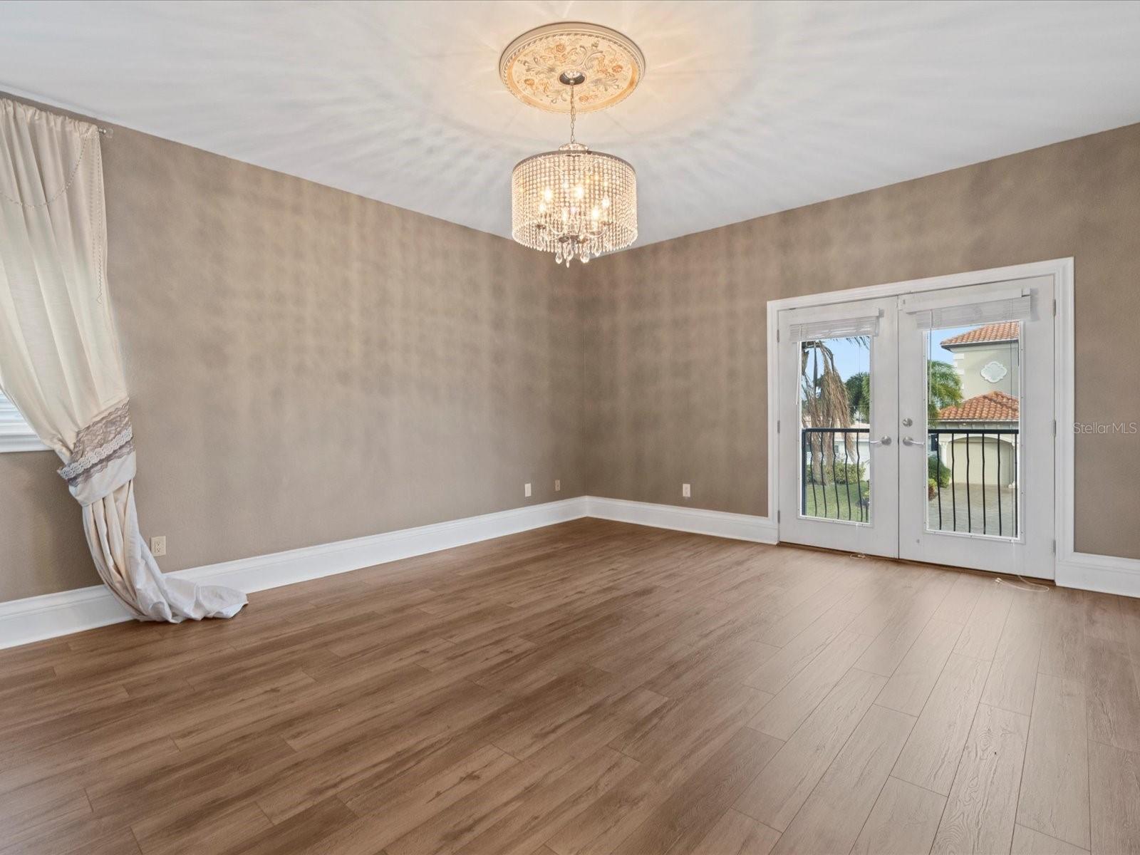 ISLAND ESTATES OF CLEARWATER - Residential