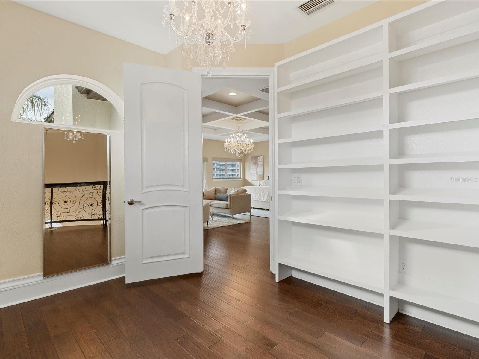 ISLAND ESTATES OF CLEARWATER - Residential