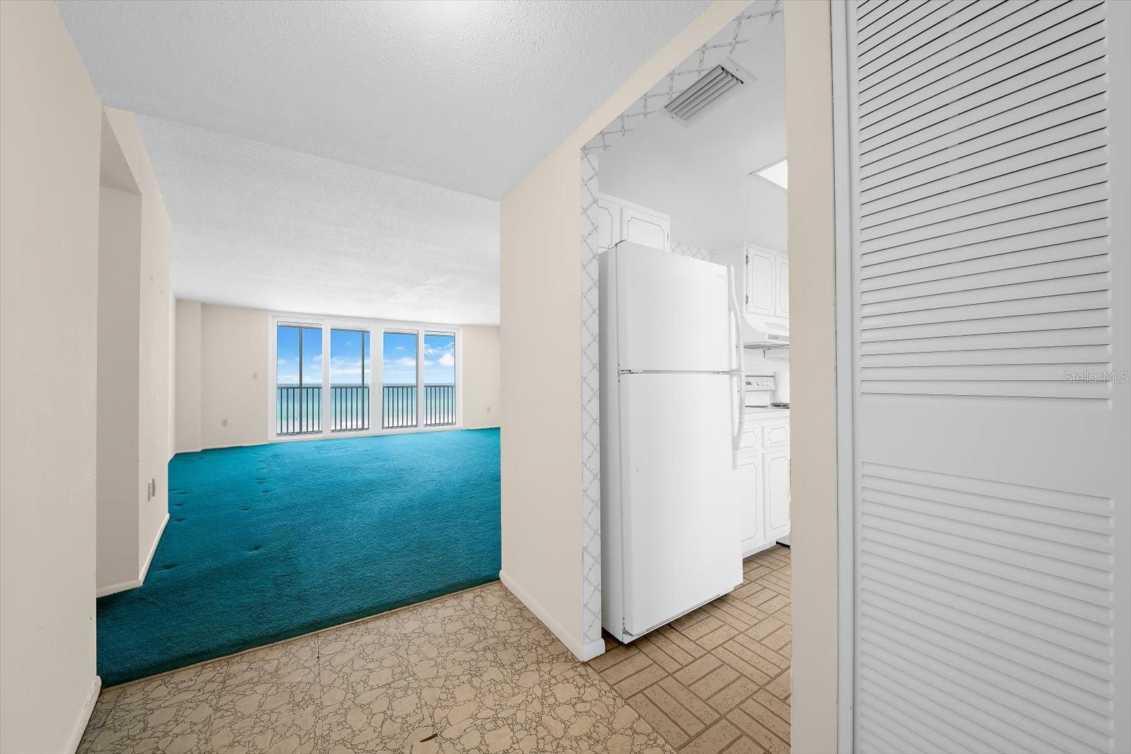 6300 MIDNIGHT PASS ROAD 403
