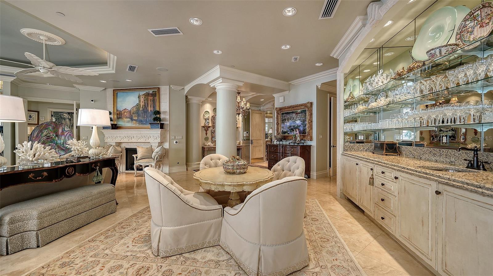 LA FIRENZA - Residential