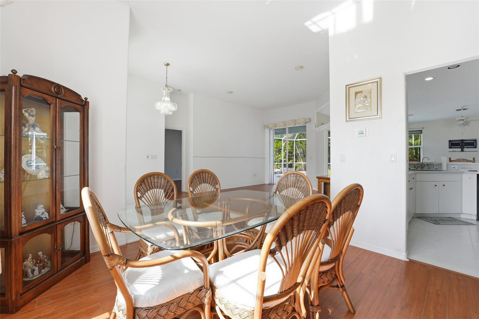 NORTH EDGEWOOD SEC OF VENICE - Residential