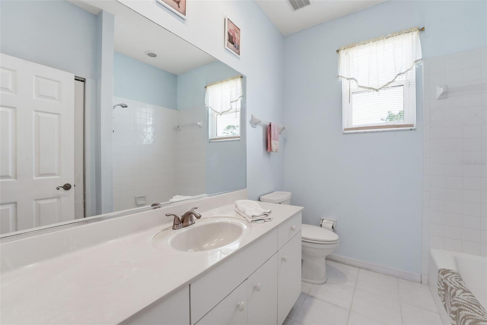 NORTH EDGEWOOD SEC OF VENICE - Residential