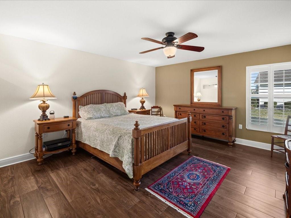 PARK FOREST - Residential